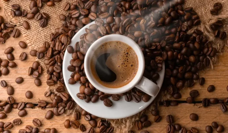 آماده‌سازی مواد لازم برای تهیه قهوه روبوستا